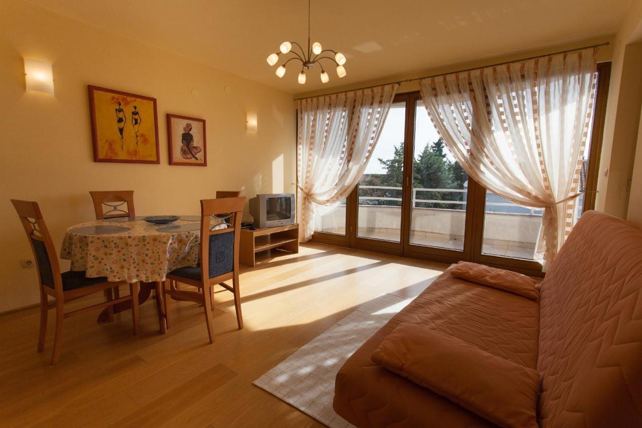 Vjekoslav Apartment *