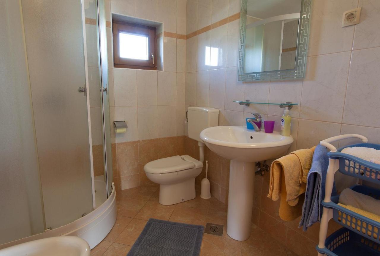 Vjekoslav Apartment Krk Town