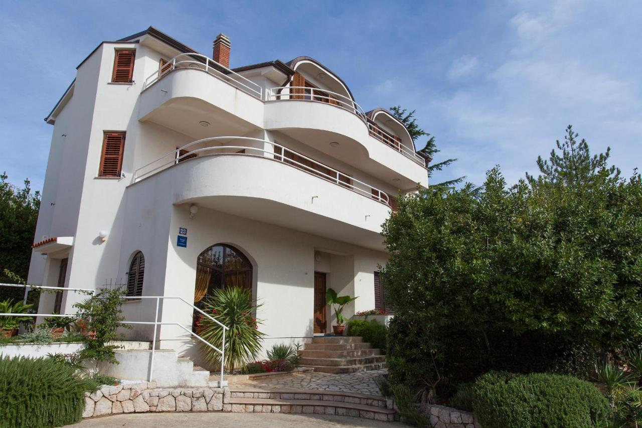 Vjekoslav Apartman